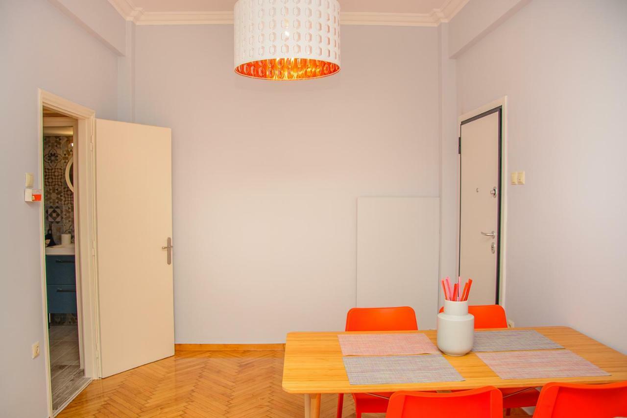 Fully Renovated And Relaxing Apartment Athene Buitenkant foto